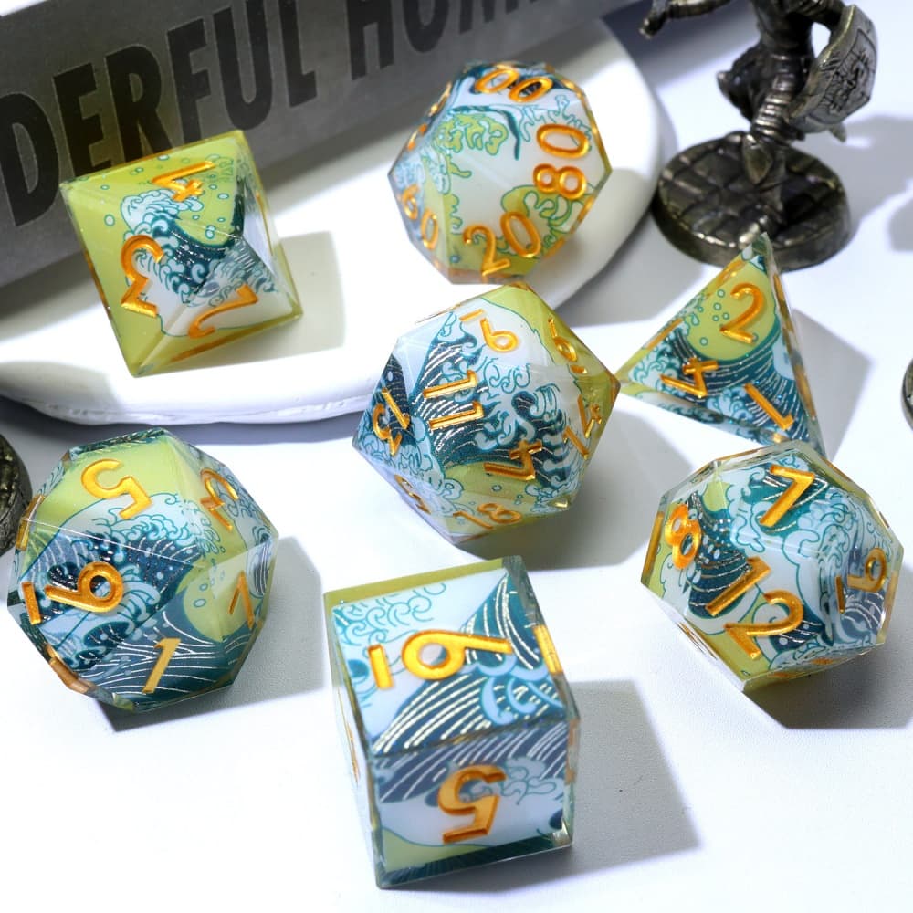 Resin-dice-F16-9.jpg
