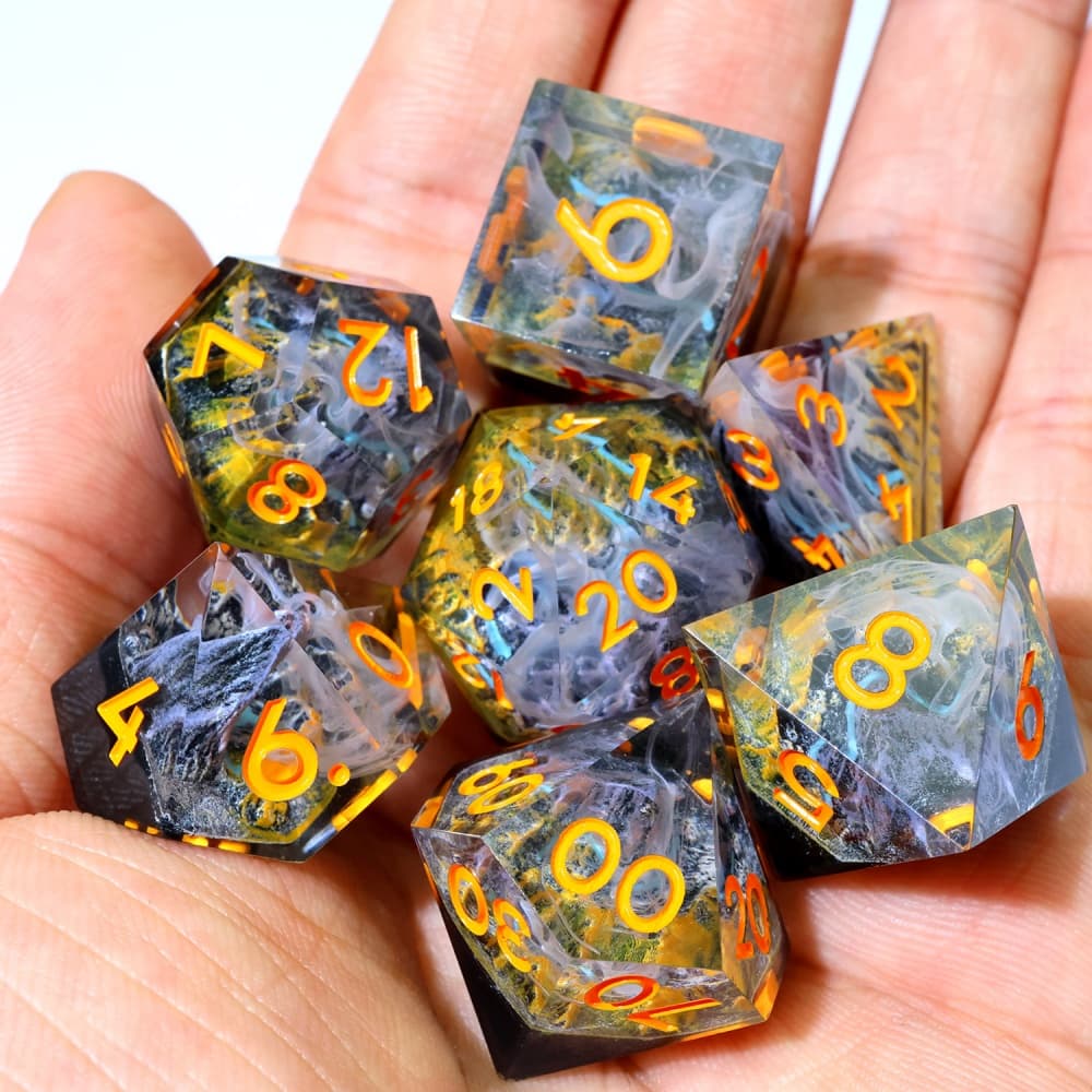 Resin-dice-M-Yellow-2.jpg