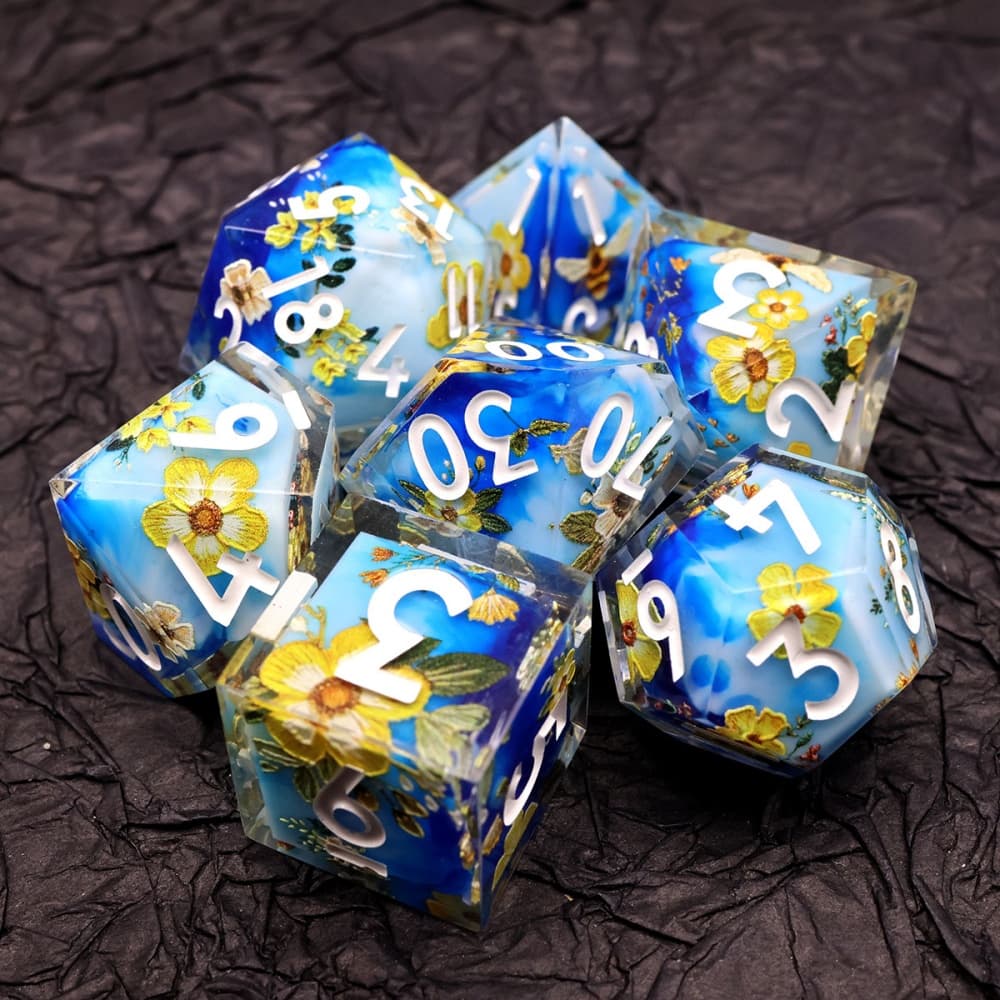 Resin-dice-L14-1.jpg