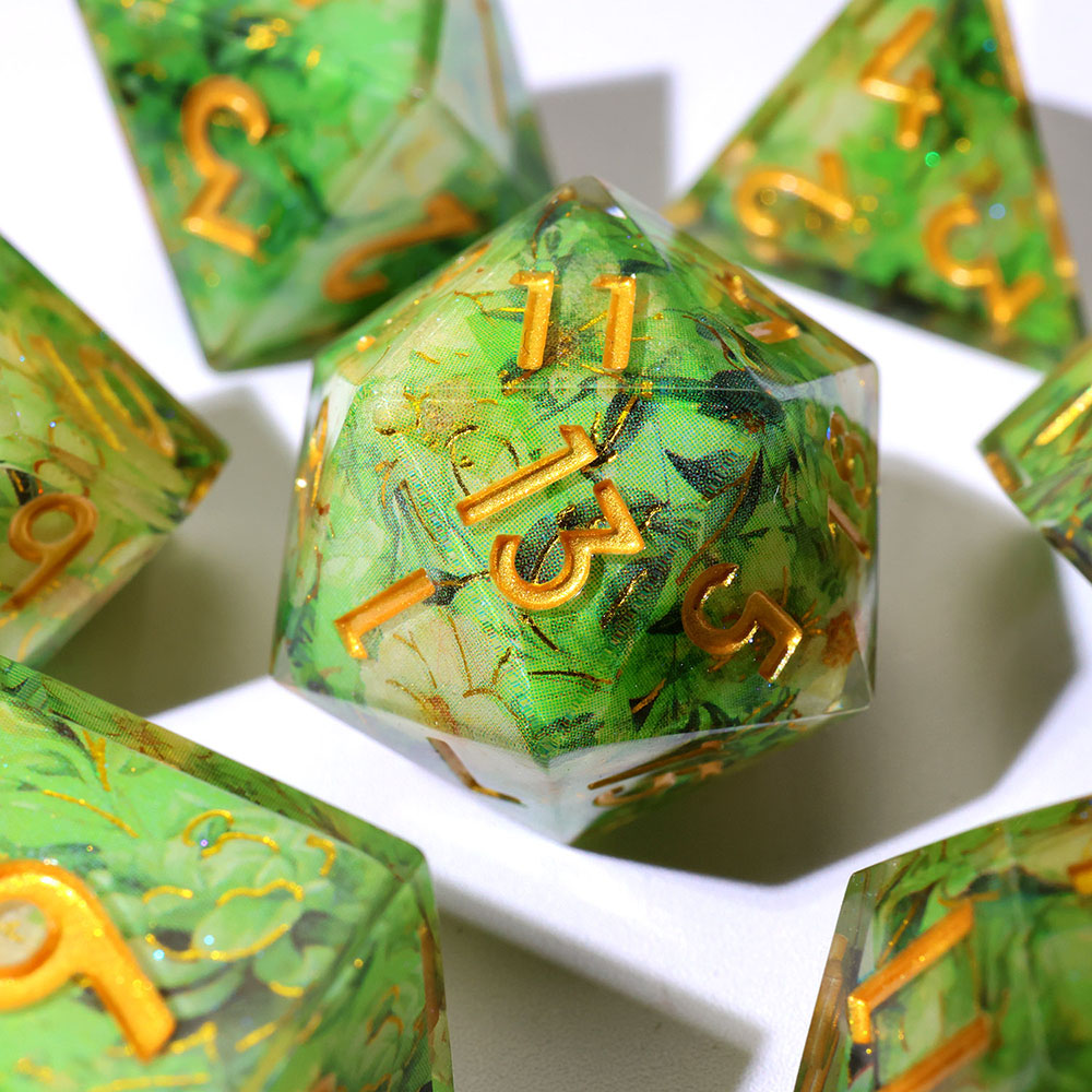 Spring Green Floral Gold Foil Sharp Edge Resin Dice Set 7PCS For DND TTRPG