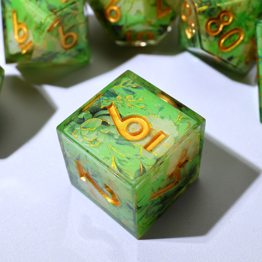 DICE (4).jpg