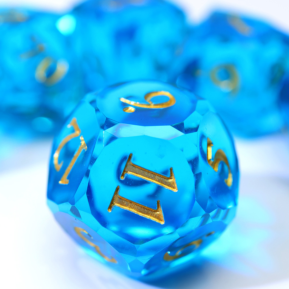 dice 4.jpg
