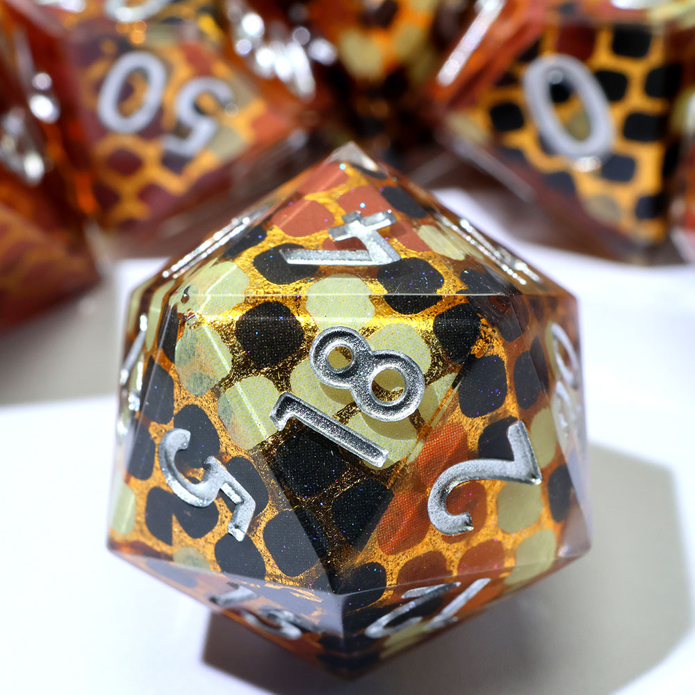 Retro Leopard Snake Scale Sharp Edge Resin Dice Set 7PCS For DND TTRPG Tabletop RPG Games