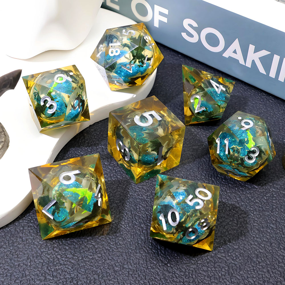 dnd dice 2.jpg