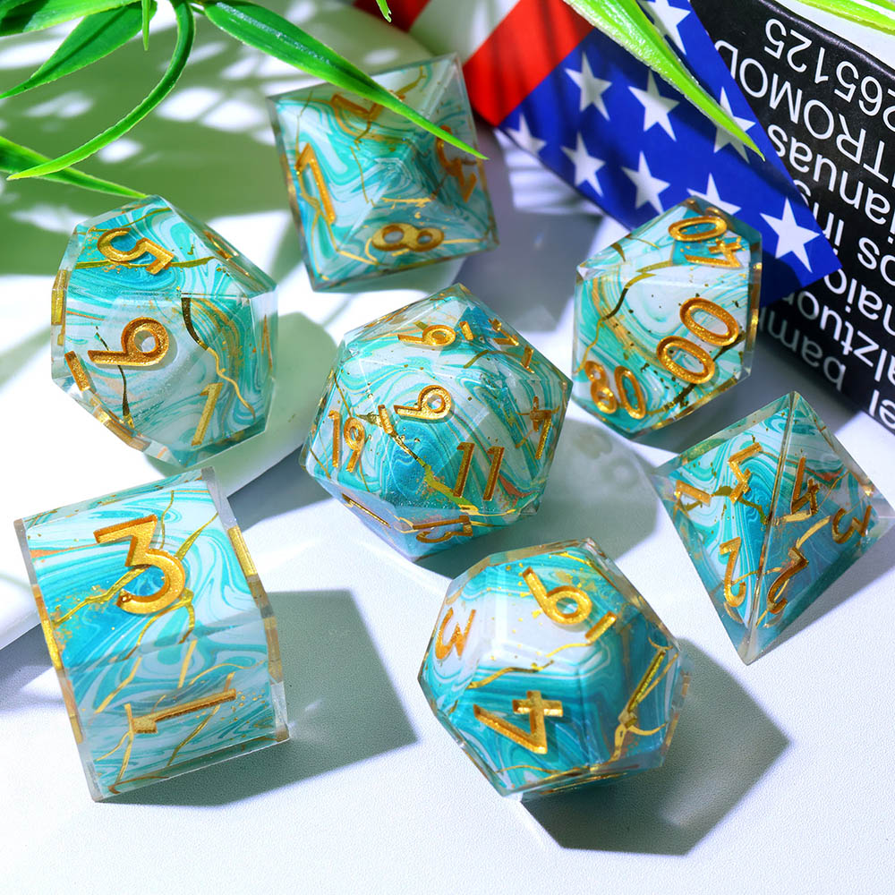 DICE (4).jpg