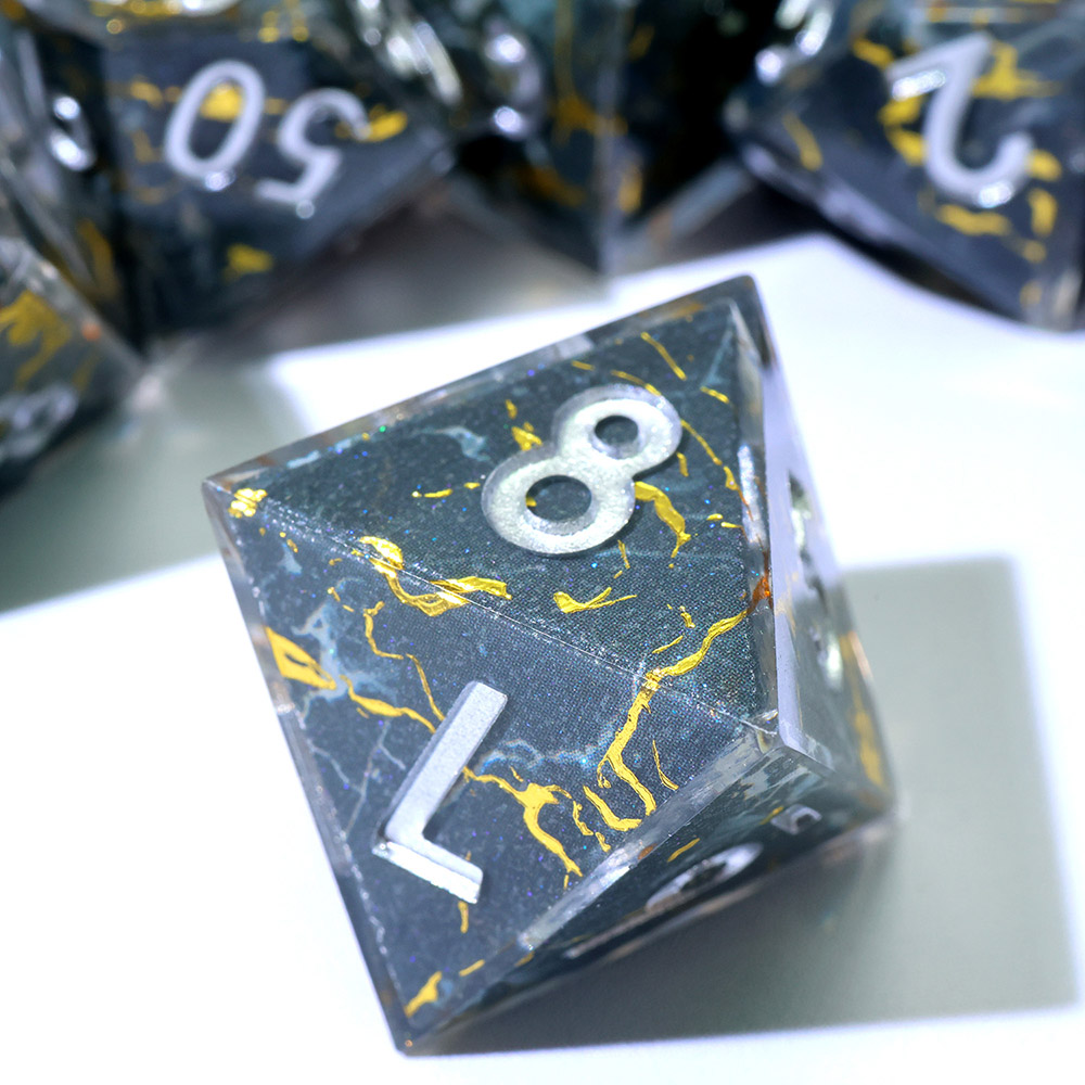DICE (4).jpg