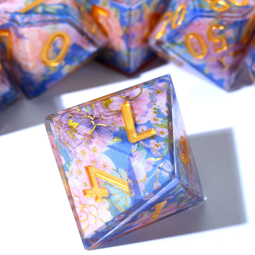 DICE (4).jpg