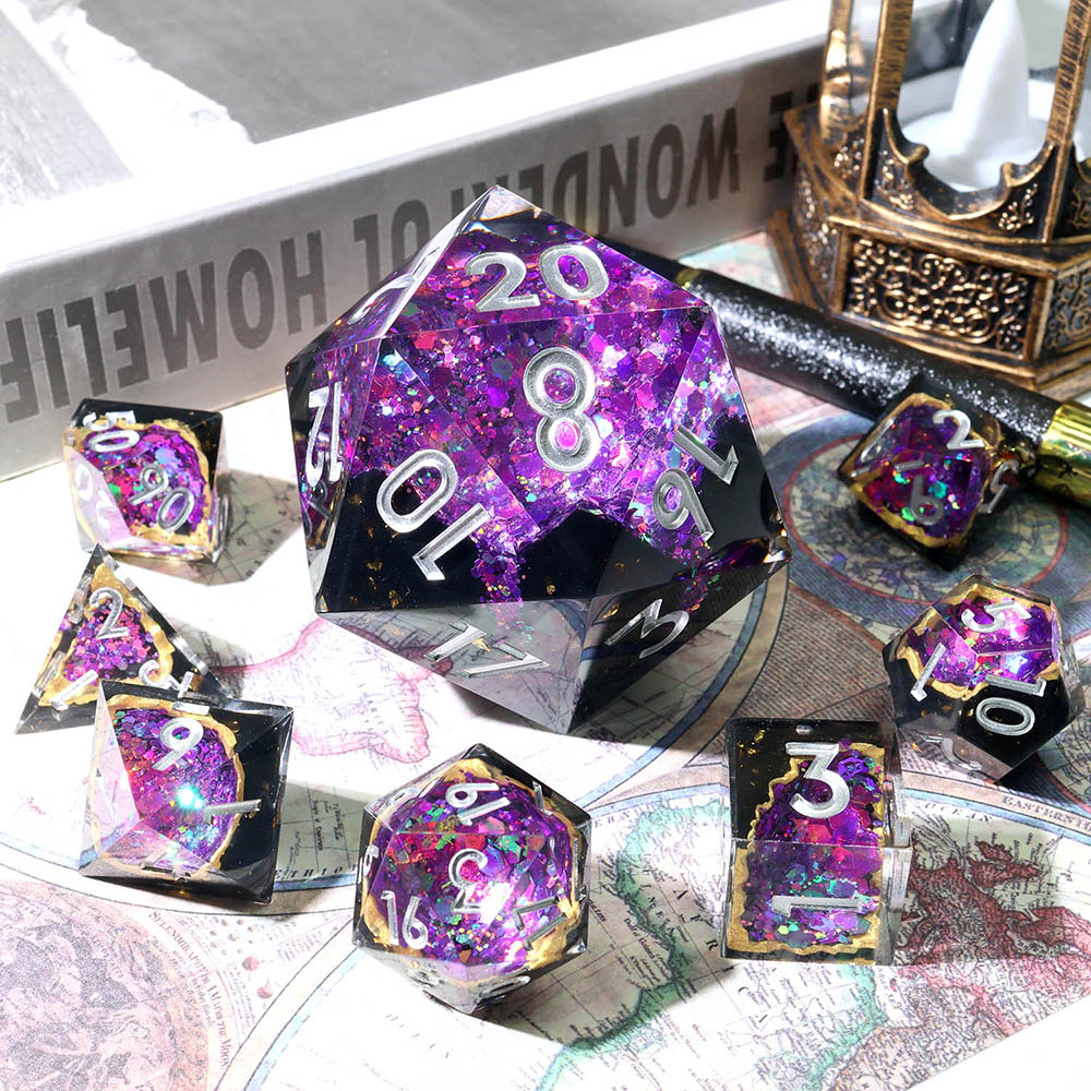 dnd dice 2.jpg