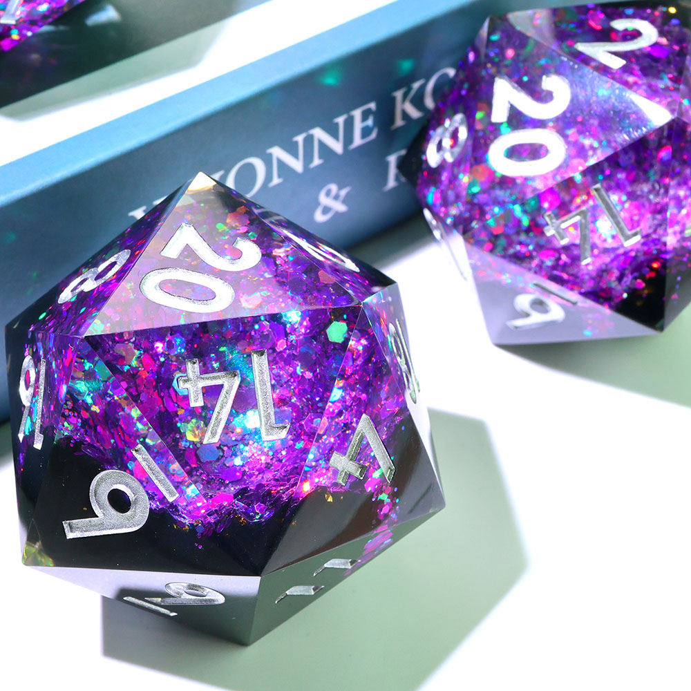 Chonk D20 2.jpg